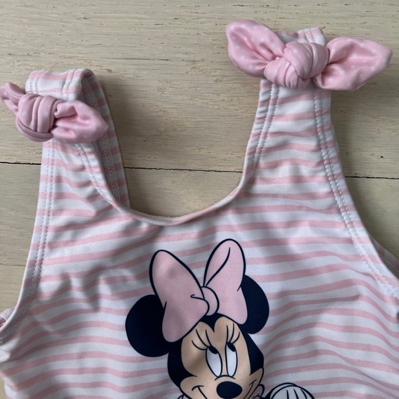 Disney Minnie Mouse swimsuit - Picture 4 of 6